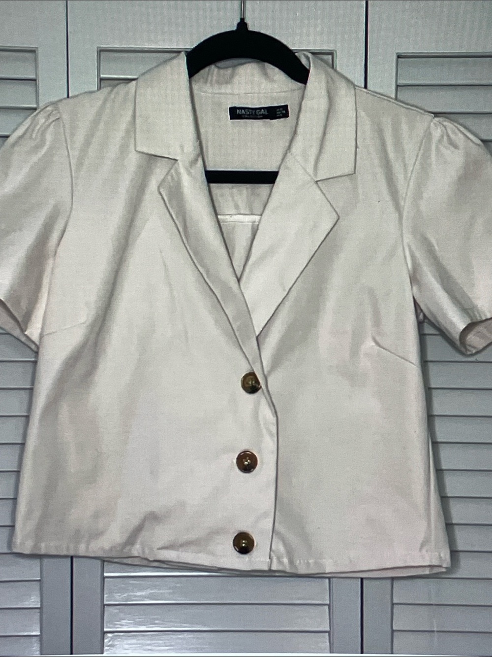 Nasty Gal Cream Button-Down Short Sleeve Blazer Top